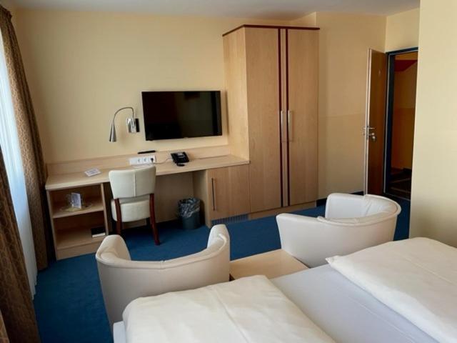 Hotel Apollo Garni Regensburg Exterior photo